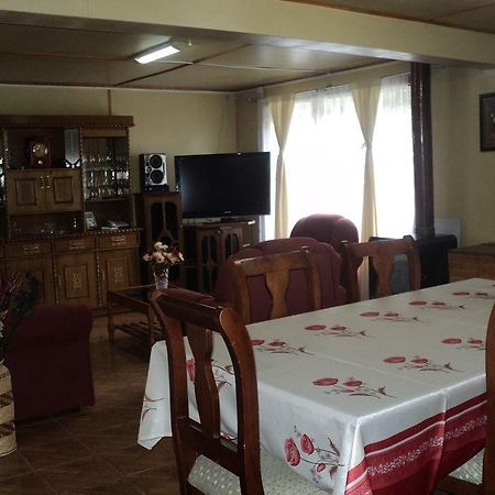 Hostal Marianela Bahía Murta エクステリア 写真